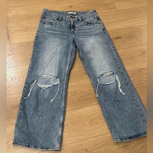 Levi’s super low denim